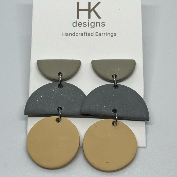 NWT Handmade Clay Earrings - Picture 8 of 11